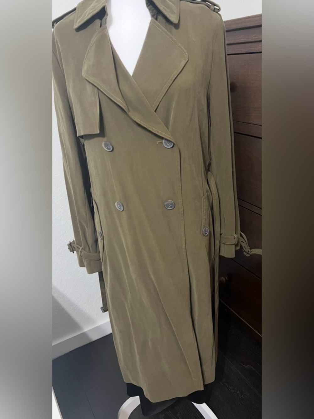 Vera Wang Lightweight Trench Coat Olive Green Size M New without tags
